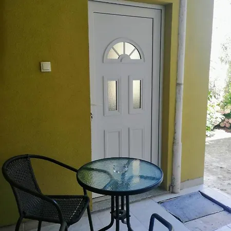 Studio Nadia Apartment Pula